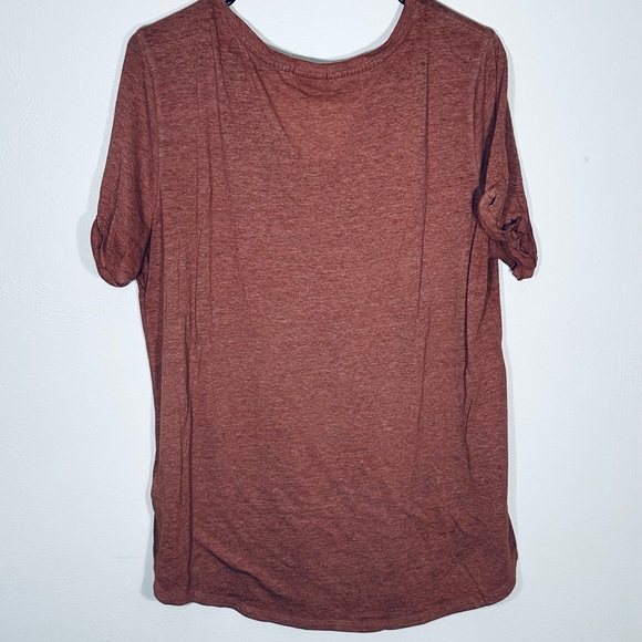 Women’s Maurices with Jason Aldean qoute top - Picture 2 of 4